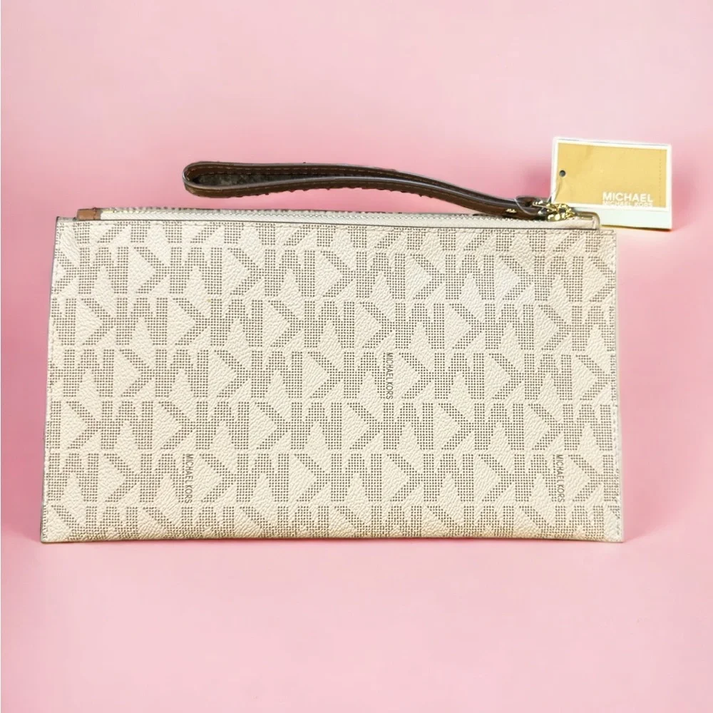 NWT Michael Kors Jet Set Large Zip Clutch Wristlet - Picture 4 of 5